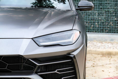2020 Lamborghini Urus