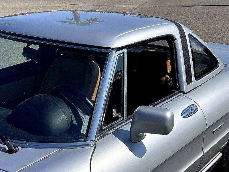 1991 Alfa Romeo Spider Veloce