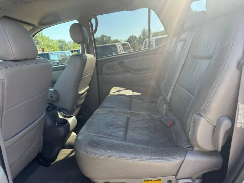 2002 Toyota Sequoia SR5