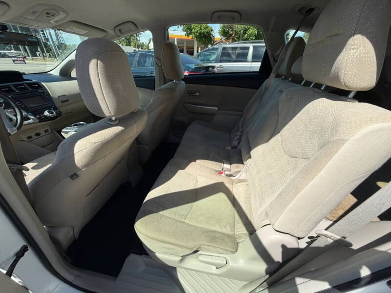 2012 Toyota Prius v