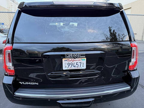 2017 GMC Yukon SLT