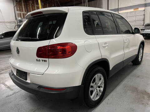 2014 Volkswagen Tiguan SE