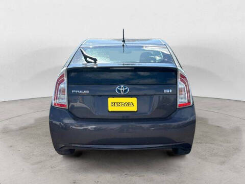 2015 Toyota Prius Two