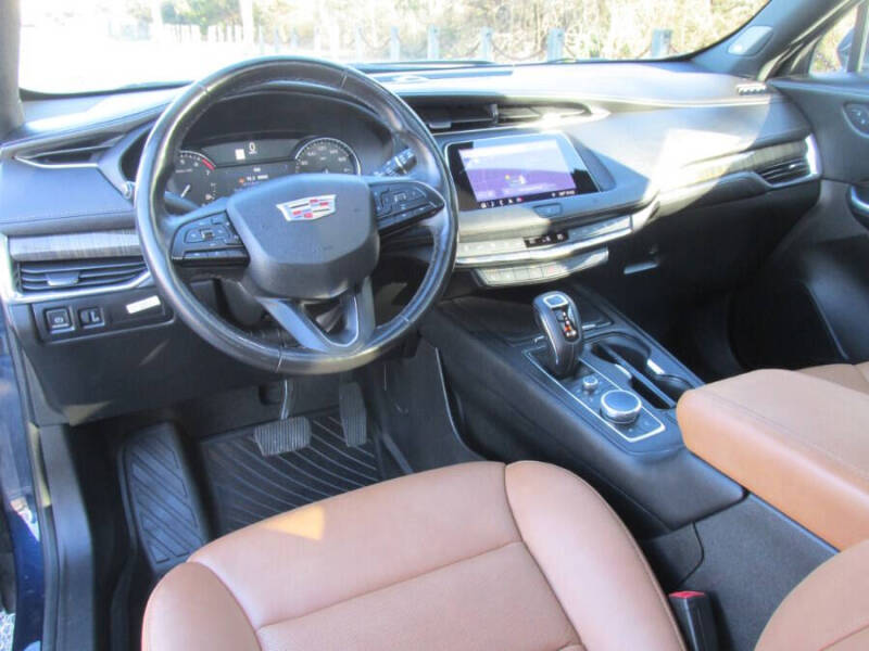 2019 Cadillac XT4 Premium Luxury