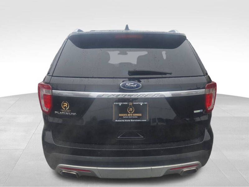 2017 Ford Explorer Platinum