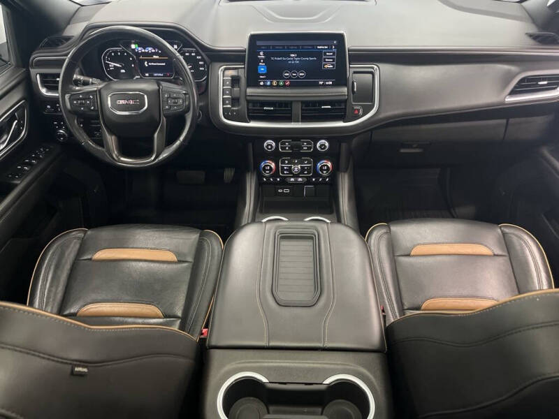 2021 GMC Yukon XL AT4