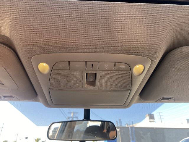 2018 Nissan Rogue Hybrid