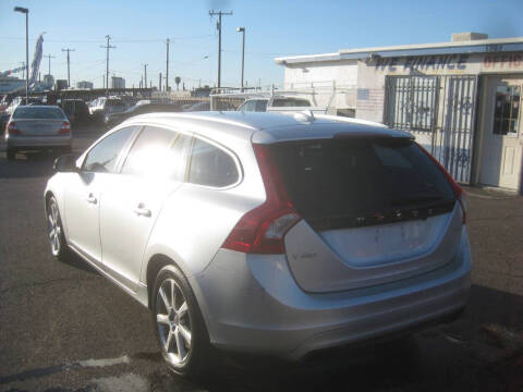 2017 Volvo V60 T5 Premier