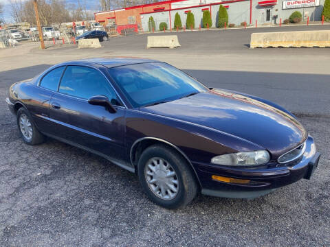 1995 Buick Riviera for sale at KOB Auto SALES in Hatfield PA