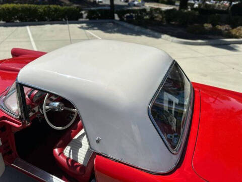 1955 Ford Thunderbird