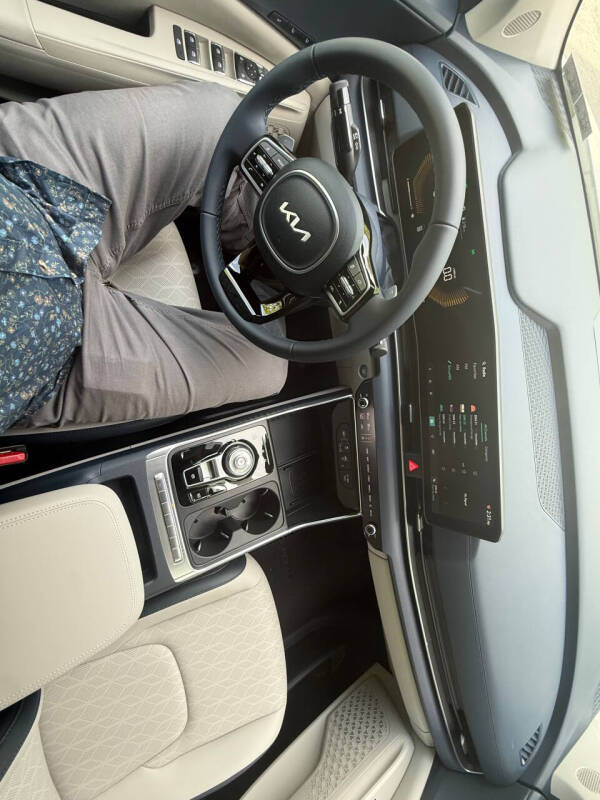 2025 Kia Carnival Hybrid EX