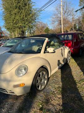 2003 Volkswagen New Beetle Convertible for sale at PREOWNED CAR STORE in Bunker Hill WV