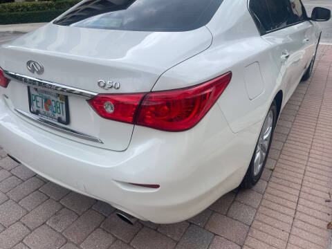 2016 Infiniti Q50 2.0T Premium