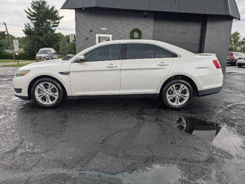 2014 Ford Taurus SEL
