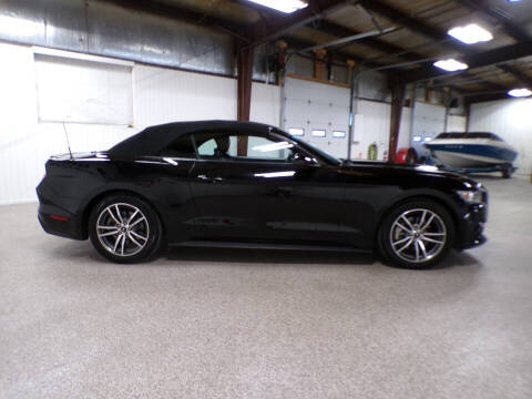 2016 Ford Mustang EcoBoost Premium