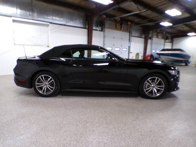 2016 Ford Mustang EcoBoost Premium