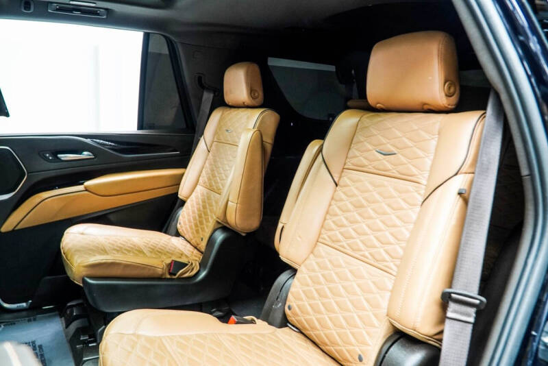 2021 Cadillac Escalade Sport