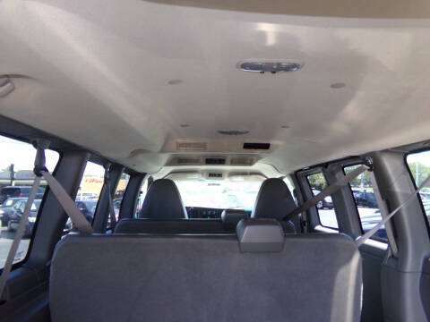 2010 GMC Savana LS 1500