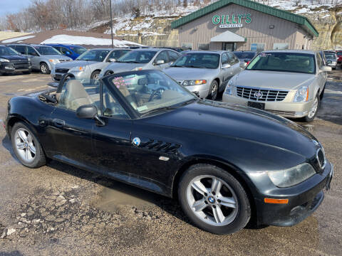 2001 BMW Z3 for sale at Gilly's Auto Sales in Rochester MN