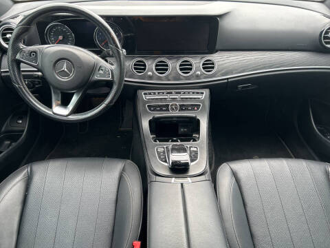 2018 Mercedes-Benz E-Class E 300