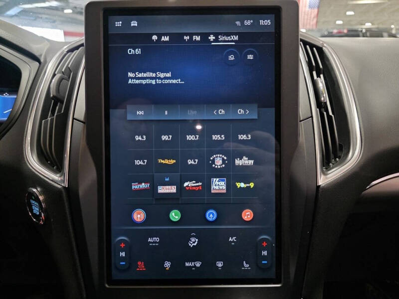 2023 Ford Edge Titanium