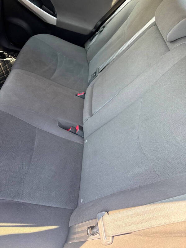 2014 Toyota Prius Two