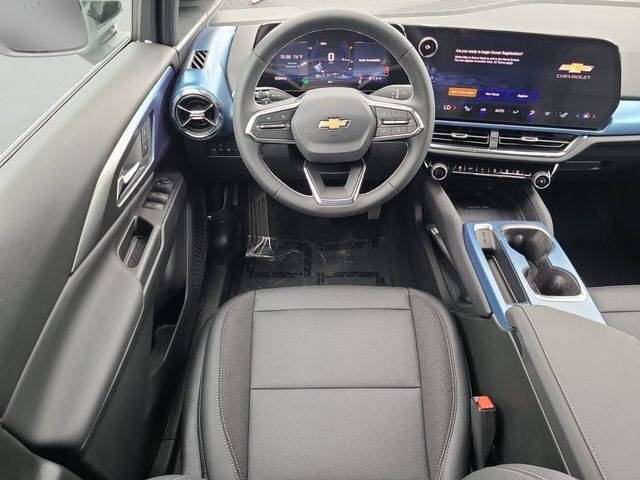 2026 Chevrolet Equinox EV LT 2