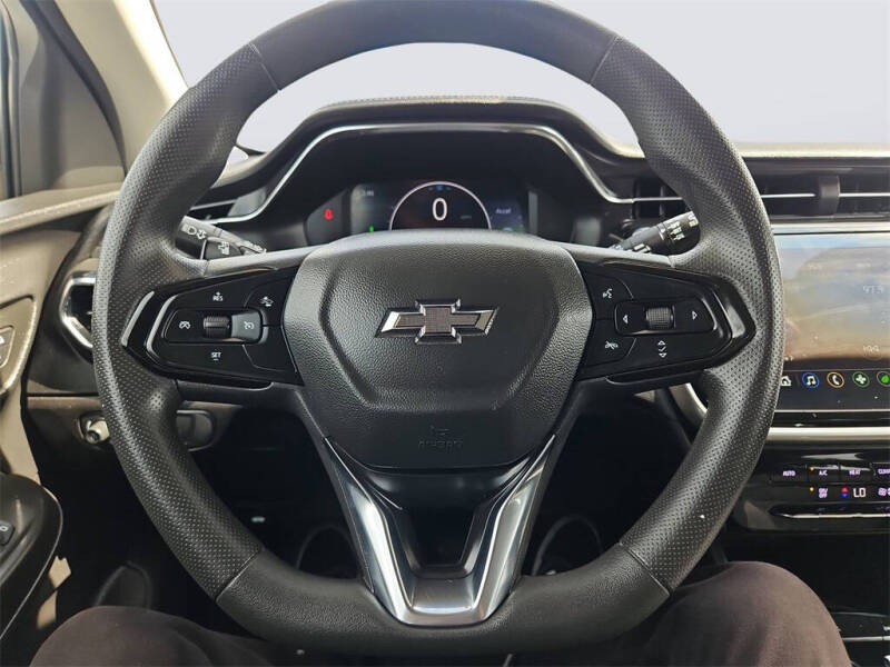 2023 Chevrolet Bolt EUV LT