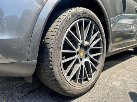 2023 Porsche Cayenne