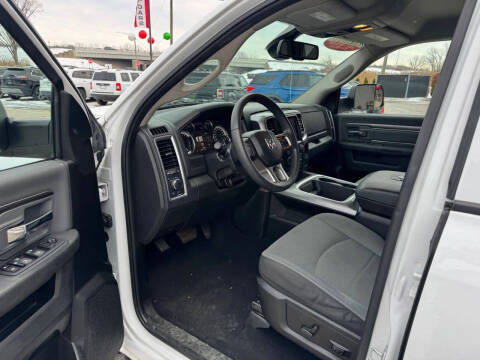 2023 RAM 1500 Classic