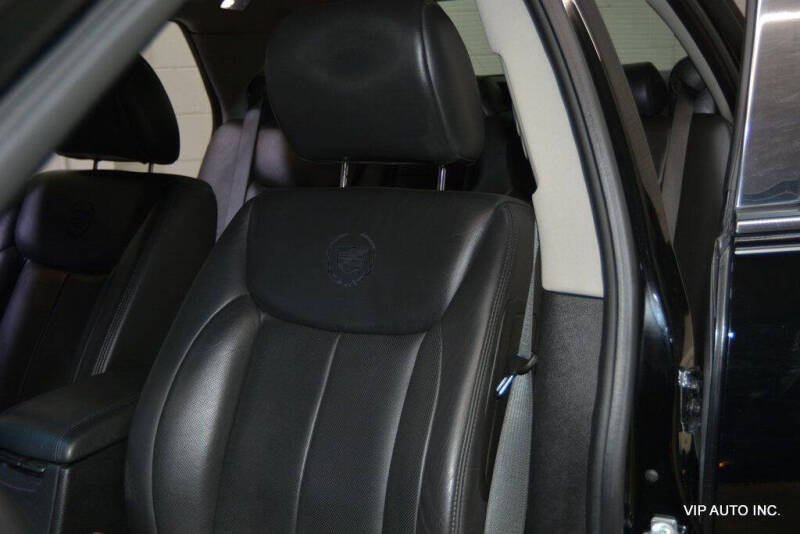 2010 Cadillac DTS Premium Collection