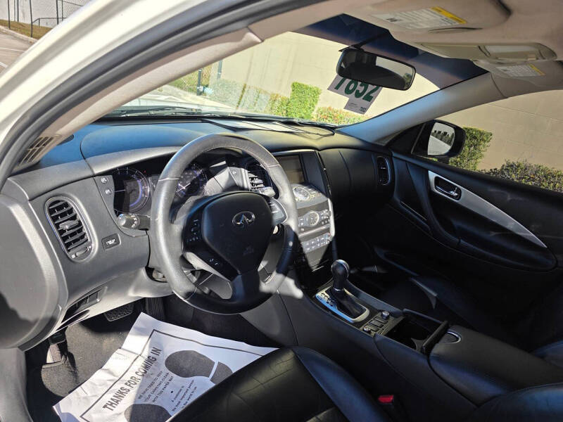 2017 Infiniti QX50