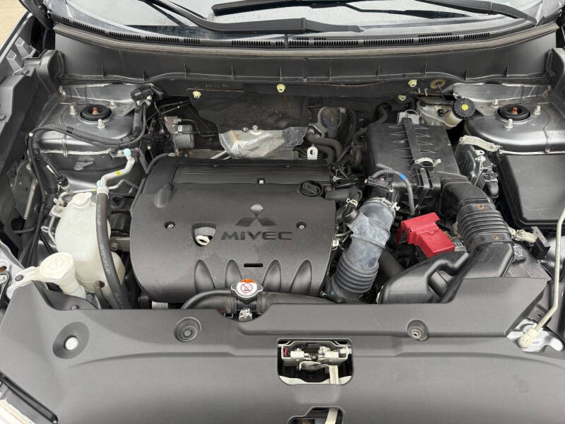 2018 Mitsubishi Outlander Sport LE