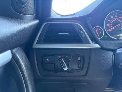 2017 BMW 3 Series 330i