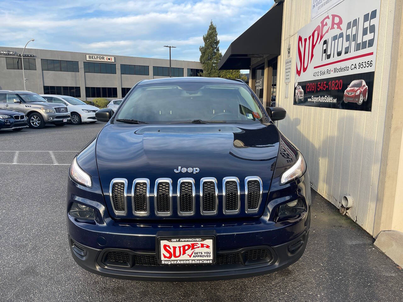 2015 Jeep Cherokee for sale at Super Auto Sales Modesto in Modesto, CA