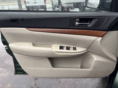 2013 Subaru Outback 2.5i Limited