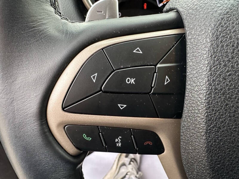 2017 Jeep Grand Cherokee Laredo