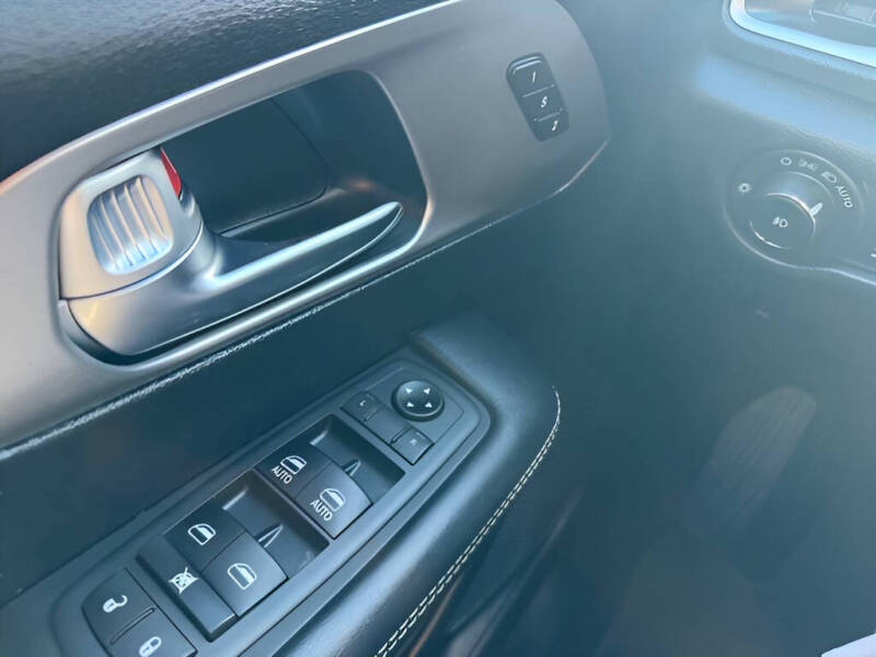 2020 Chrysler Pacifica AWD LAUNCH EDITION - Photo 22