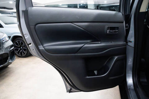 2019 Mitsubishi Outlander SE