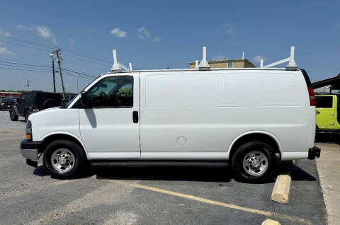 2018 Chevrolet Express 2500