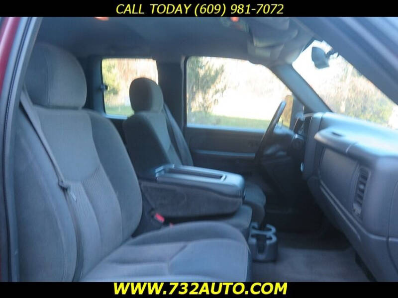 2004 Chevrolet Silverado 2500HD LS