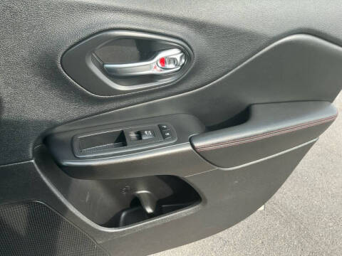 2020 Jeep Cherokee Trailhawk