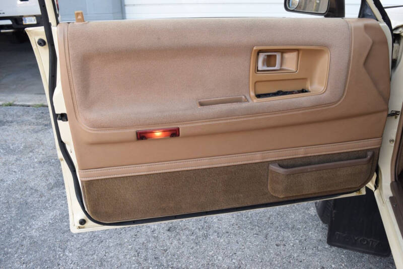 1988 Toyota Pickup SR5