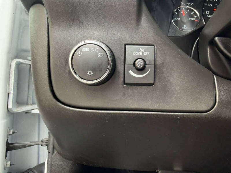 2024 GMC Savana 2500