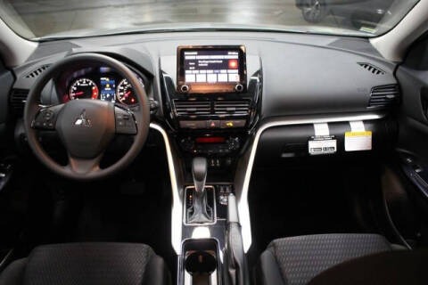 2026 Mitsubishi Eclipse Cross LE