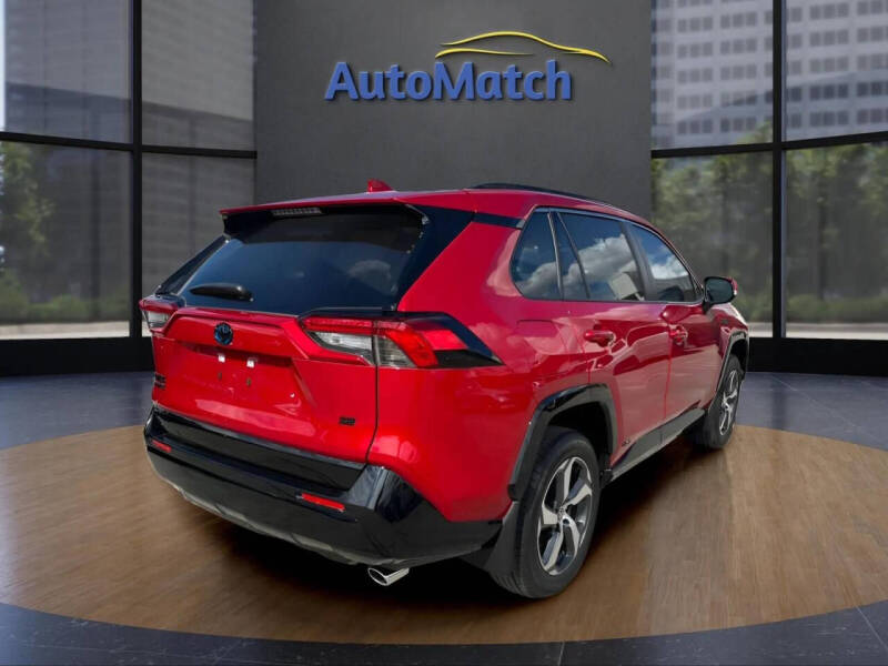 2024 Toyota RAV4 Prime SE