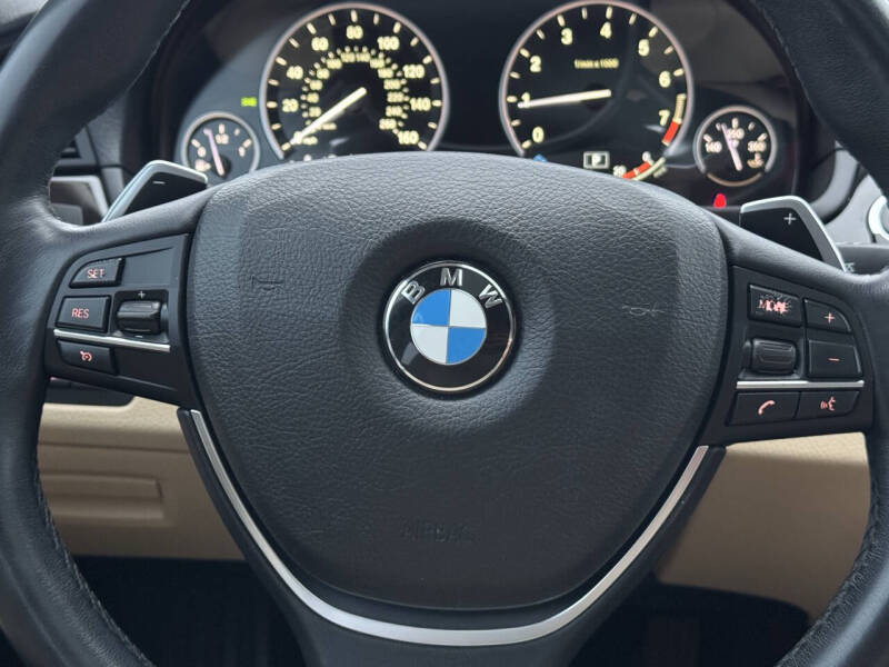 2016 BMW 5 Series 528i xDrive