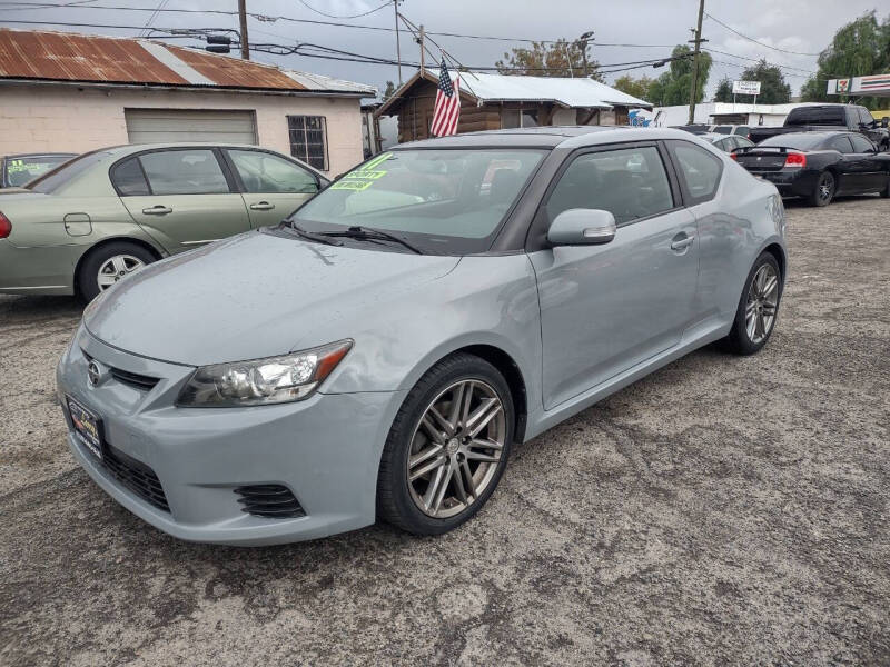 2011 Scion tC