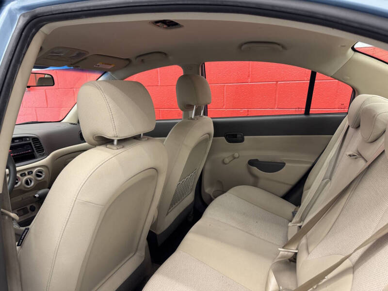 2009 Hyundai Accent GLS