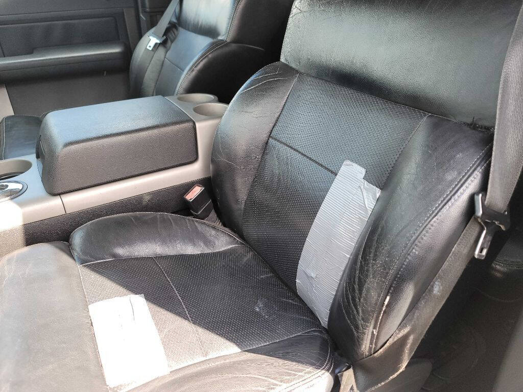 2004 Ford F-150 29